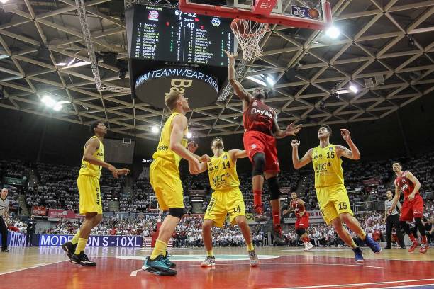 传递了对健 传递了对健